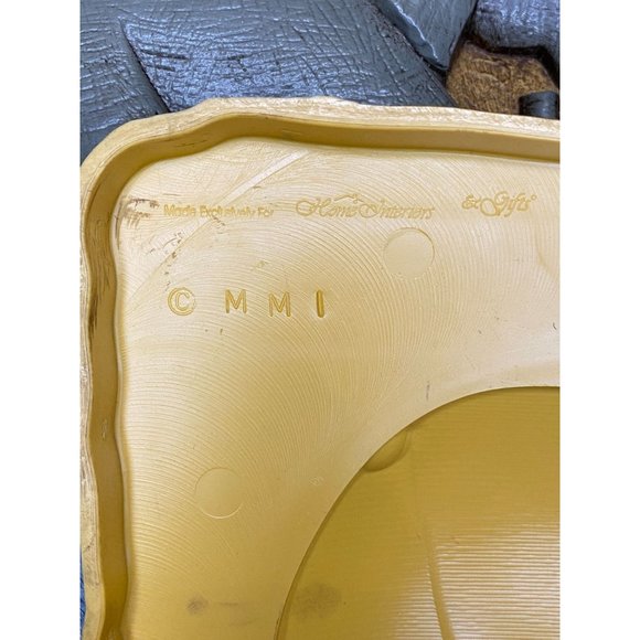 HOME INTERIORS ELEPHANT Plaques Wall Hangings Set of 2 - 1991 - 9 1/2" x 7 3/4" - Picture 7 of 8